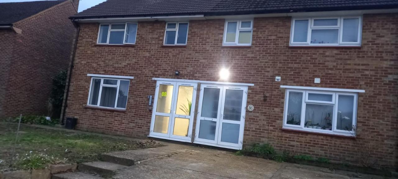 Stylish Home From Home Orpington Exteriör bild