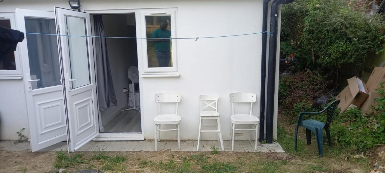 Stylish Home From Home Orpington Exteriör bild