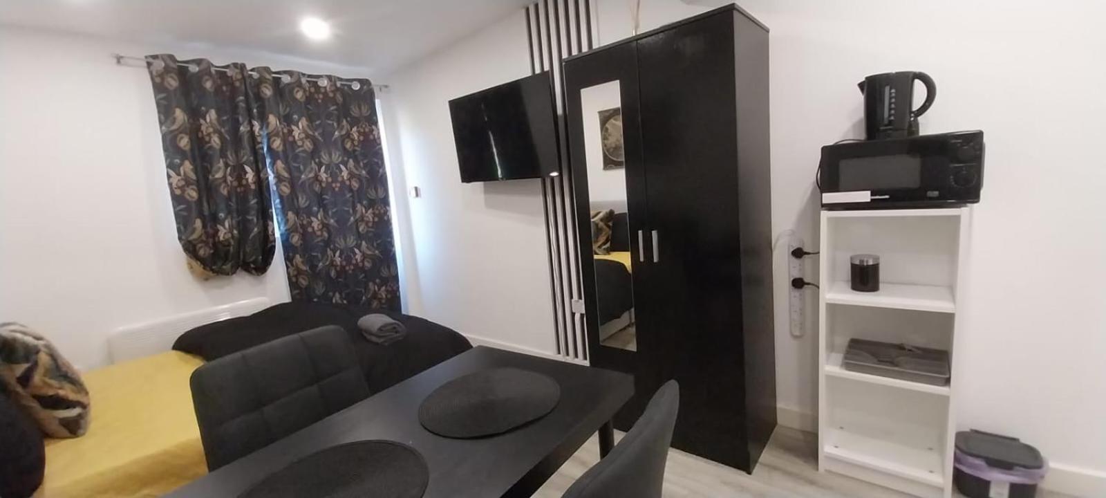 Stylish Home From Home Orpington Exteriör bild