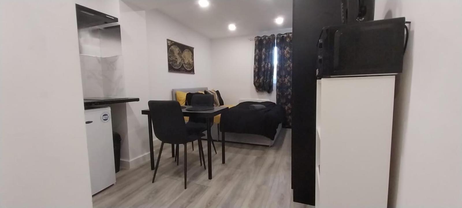 Stylish Home From Home Orpington Exteriör bild